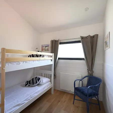 766 Amoremi - New Apartment, Heart Of Village